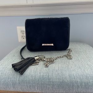 NWOT Steve Madden Faux Fur Crossbody 🖤